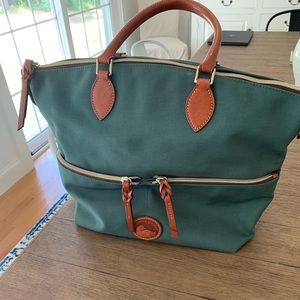 Dooney & Bourke purse
